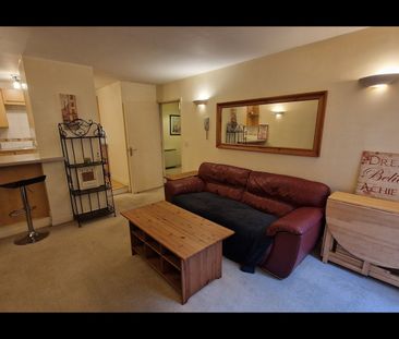 1 Bed Flat, Rusholme, M14 - Photo 2