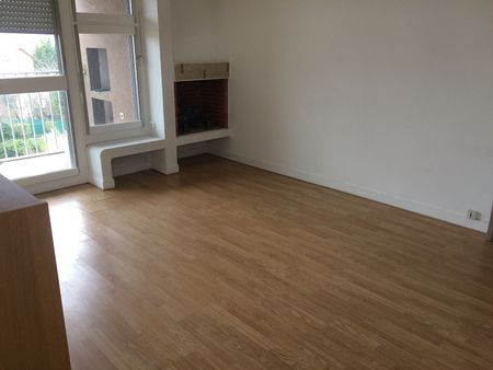 Location Appartement 2 pièces 48m² - Photo 2