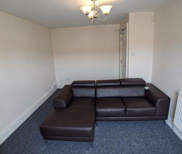 2 bedroom flat to rent - Photo 6
