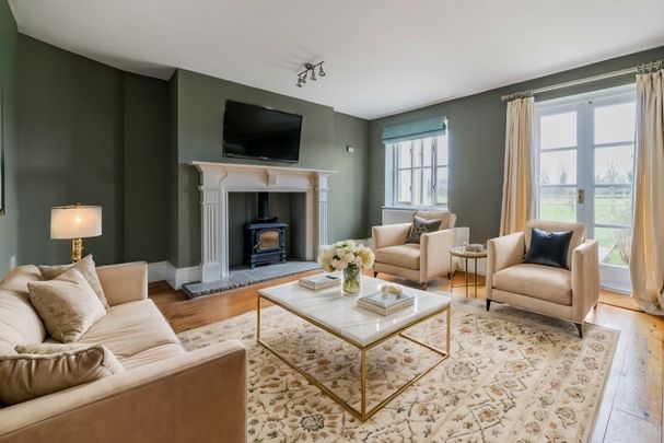 5 bedroom detached house to rent - Photo 1