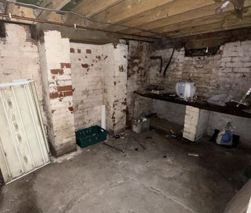 2 bedroom end of terrace house to rent - Photo 6