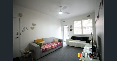 Situated on the first floor of a well maintained security building, this cozy one bedroom apartment features - Photo 4