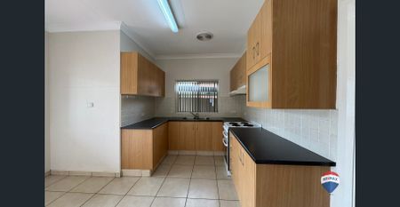 **Spacious 3 Bedroom Home in an Ideal Location - Photo 5