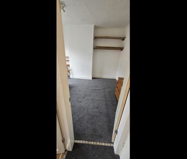 1 Bed Terraced House, Aviary Mount, LS12 - Photo 5