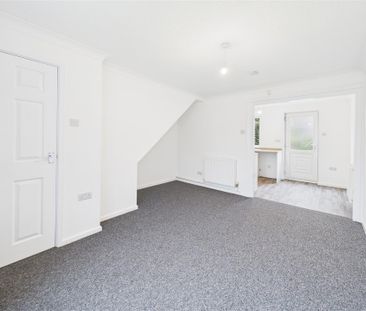 2 bedroom Town house to rent - Photo 1