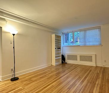 2505 Van Horne, #1 - Photo 2