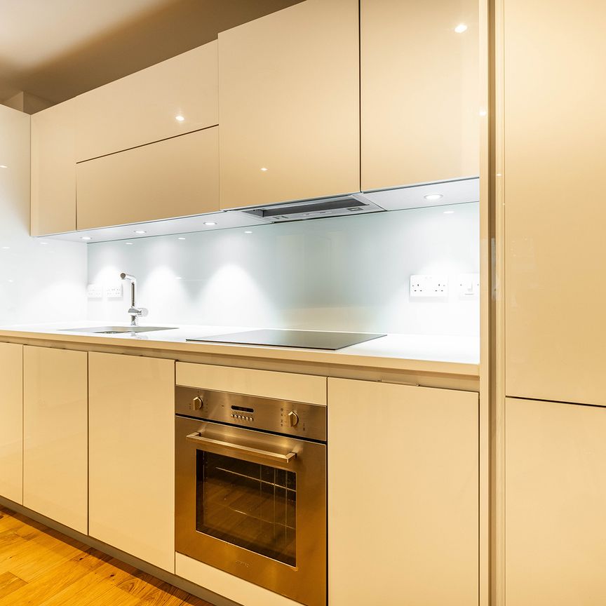 Bramah Road, Brixton SW9 - Photo 1