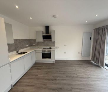 2 bedroom flat to rent - Photo 6