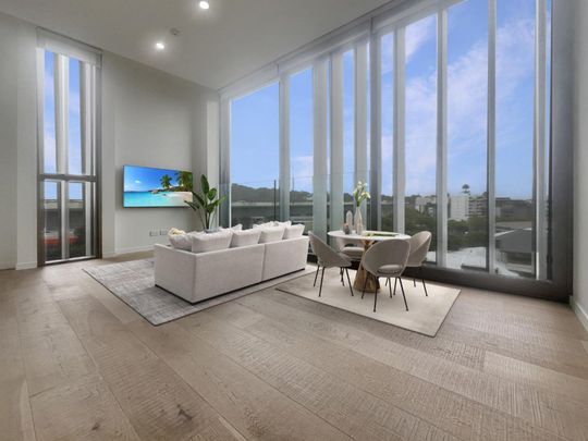 Immaculately presented sunny apartment - Photo 1