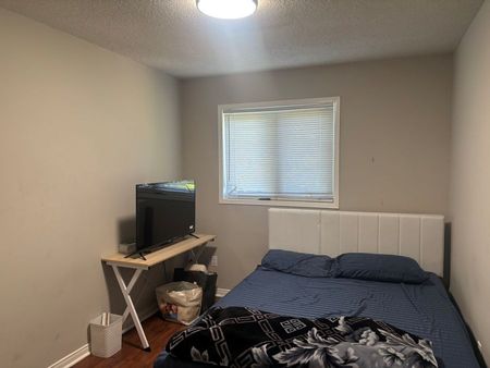 For Lease - 550 Steddick Court Unit# 37, Mississauga, Ontario - Photo 2