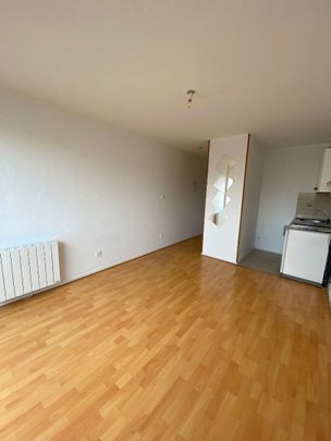 Location Appartement 1 pièce 21m² - Photo 1