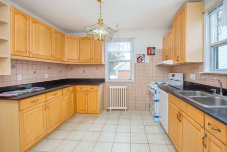 For Lease - 23 Mill Street, Brampton, Ontario - Photo 4