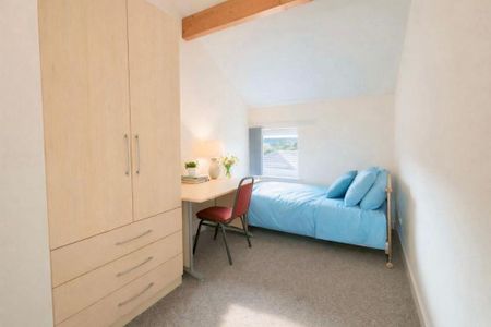 2 bedroom flat to rent - Photo 4