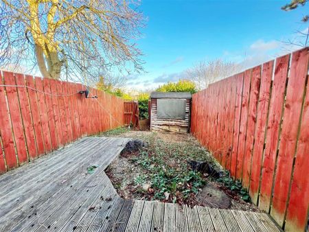 2 bedroom house to rent - Photo 2