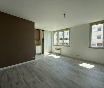 Location Appartement 1 pièce 22m² AMIENS 80000 - Photo 3