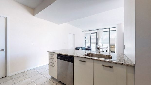 For Lease - 832 Bay Street Unit# 1303, Toronto, Ontario - Photo 1