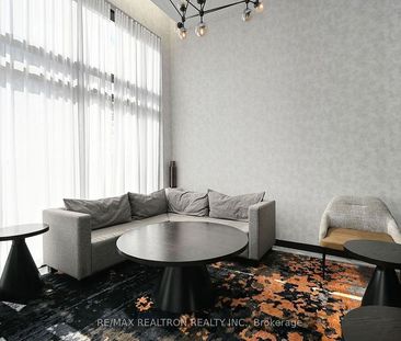 For Lease - 3005 Pine Glen Road Unit# 502, Oakville, Ontario - Photo 1