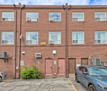 For Lease - 2875 Bloor Street Unit# Back, Toronto, Ontario - Photo 1