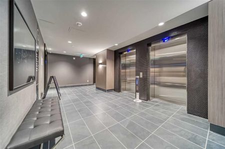 For Lease - 95 Dundas Street Unit# 121, Oakville, Ontario - Photo 3