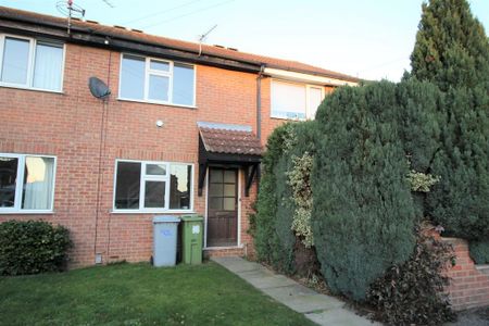 2 bedroom terraced house to rent - Photo 5