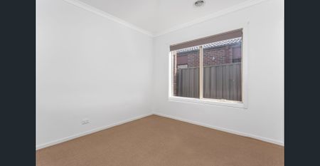 Low Maintenance Living in Stunning Location - Photo 5