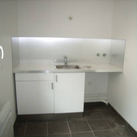 STUDIO - RUE DE CERNAY 51100 REIMS - Photo 1