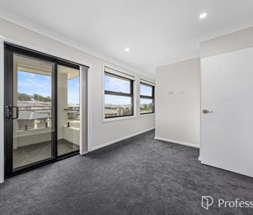 Family Home in High Grove Estate - Photo 5