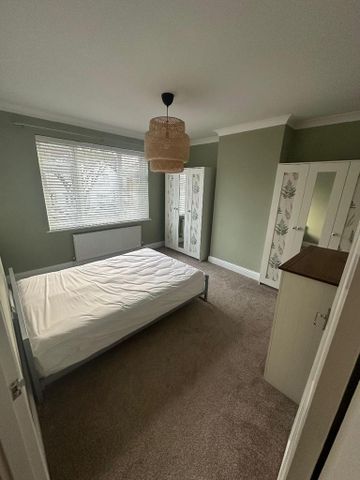 3 bedroom terraced house to rent - Photo 5