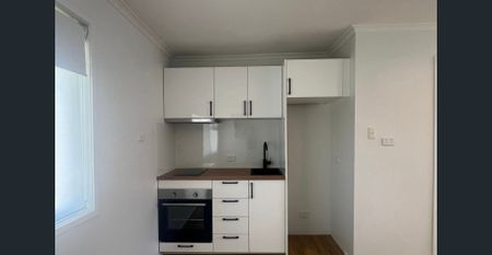 Freshly Updated 1-Bedroom Unit in Quiet, Convenient Location - Photo 4