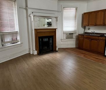 For Lease - 536 Huron Street Unit# E, Toronto, Ontario - Photo 1