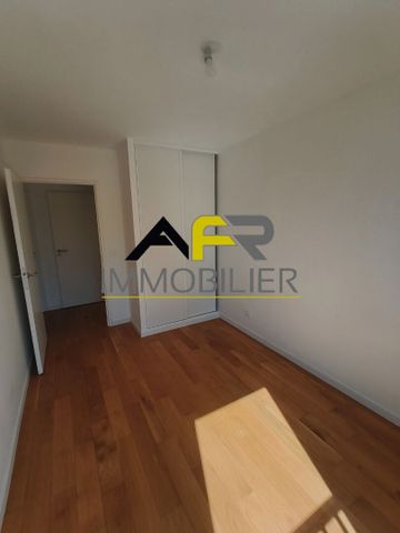 Appartement Rueil Malmaison 3 pièce(s) 66 m2, - Photo 2