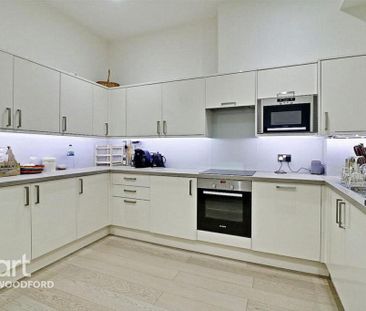 1 bedroom character property to rent - Photo 6