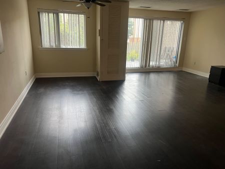 For Lease - 4005 Don Mills Road Unit# 132, Toronto, Ontario - Photo 4