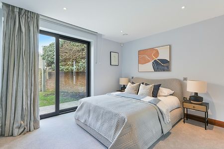 2 bedroom house - Photo 4