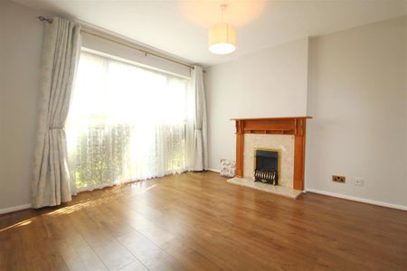 Lillibrooke Crescent - Photo 5