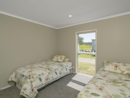 HARBOUR FRONT PARADISE - Photo 5