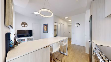 For Lease - 70 Annie Craig Drive Unit# 808, Toronto, Ontario - Photo 3