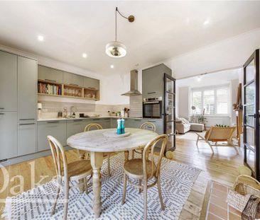 3 bedroom terraced house to rent - Photo 6