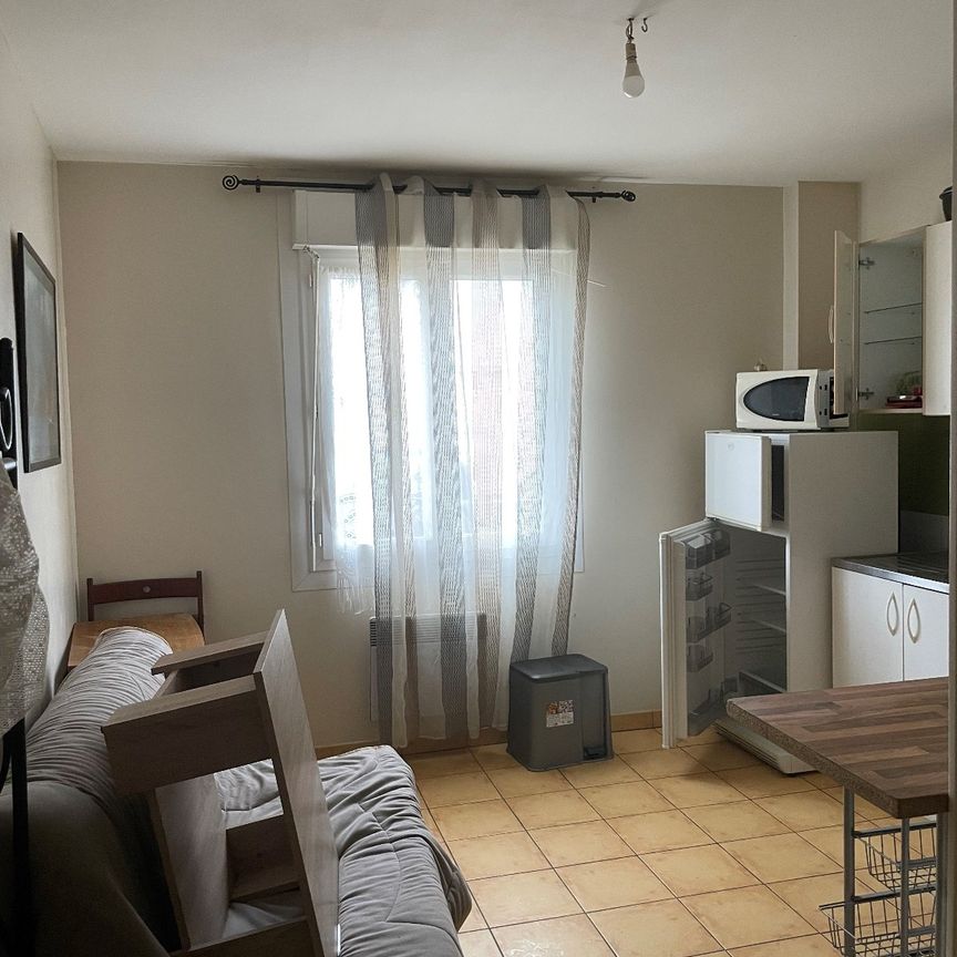 A louer appartement meublé de deux pièces situé à Saint Pierre Sur Dives - Photo 1