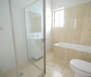 Conveniently Situated near Wentworthville Train Station - Photo 6