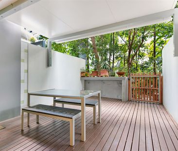 2/28 Cordelia Street, South Brisbane QLD 4101 - Townhouse For Rent ... - Photo 3