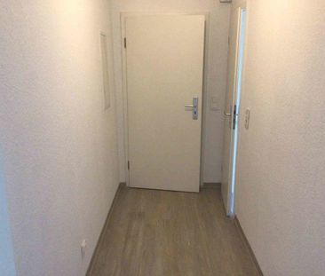 Innenstadtlage! Teilrenovierte 2,5-Zi.- Wohnung - Foto 3