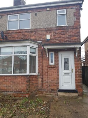 3 bedroom terraced house to rent - Photo 1