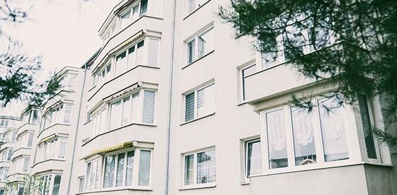 Großzügig geschnittene 3-Raum-Wohnung in der City - Photo 2