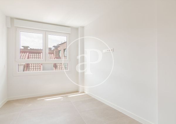 Penthouse for rent in Canillas (Hortaleza)