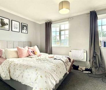 Crofton Close, Bracknell, Berkshire, RG12 - Photo 4
