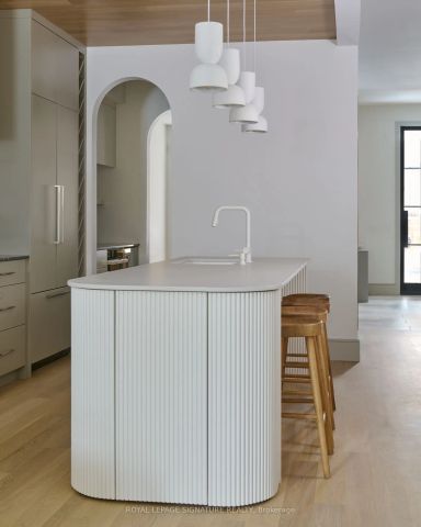 82 Gough Avenue #Main - Photo 2