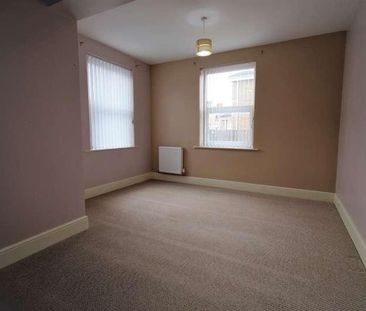Spring Bank, Hull, HU3 - Photo 2