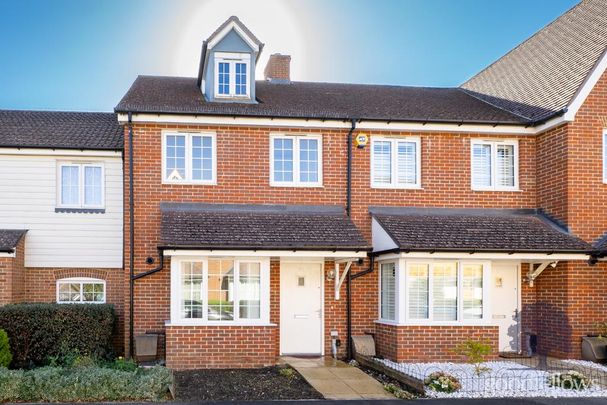 2 bedroom terraced house to rent - Photo 1