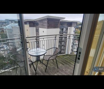 2 bedroom flat to rent - Photo 3